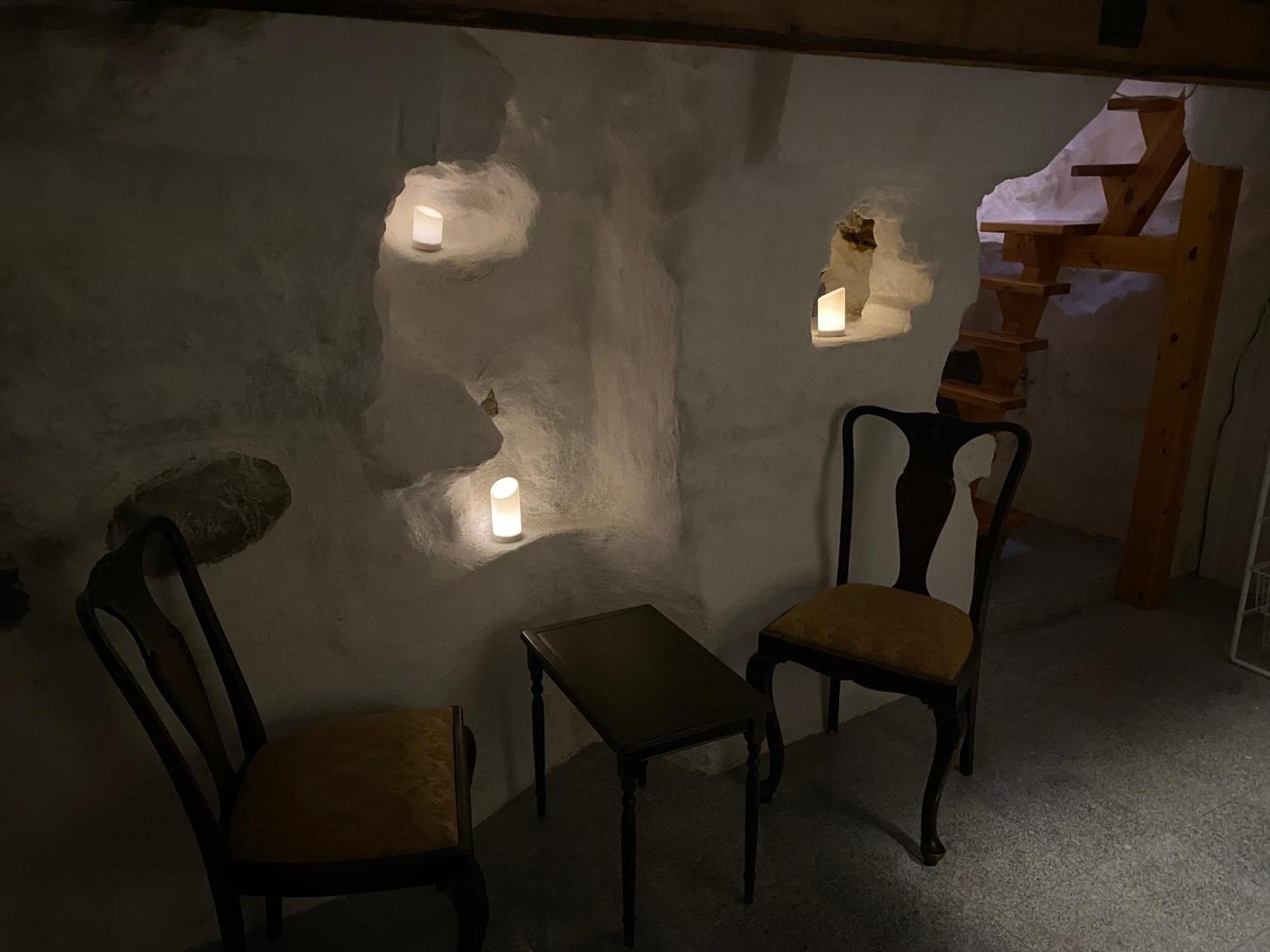 Historic Old Town Apartment *